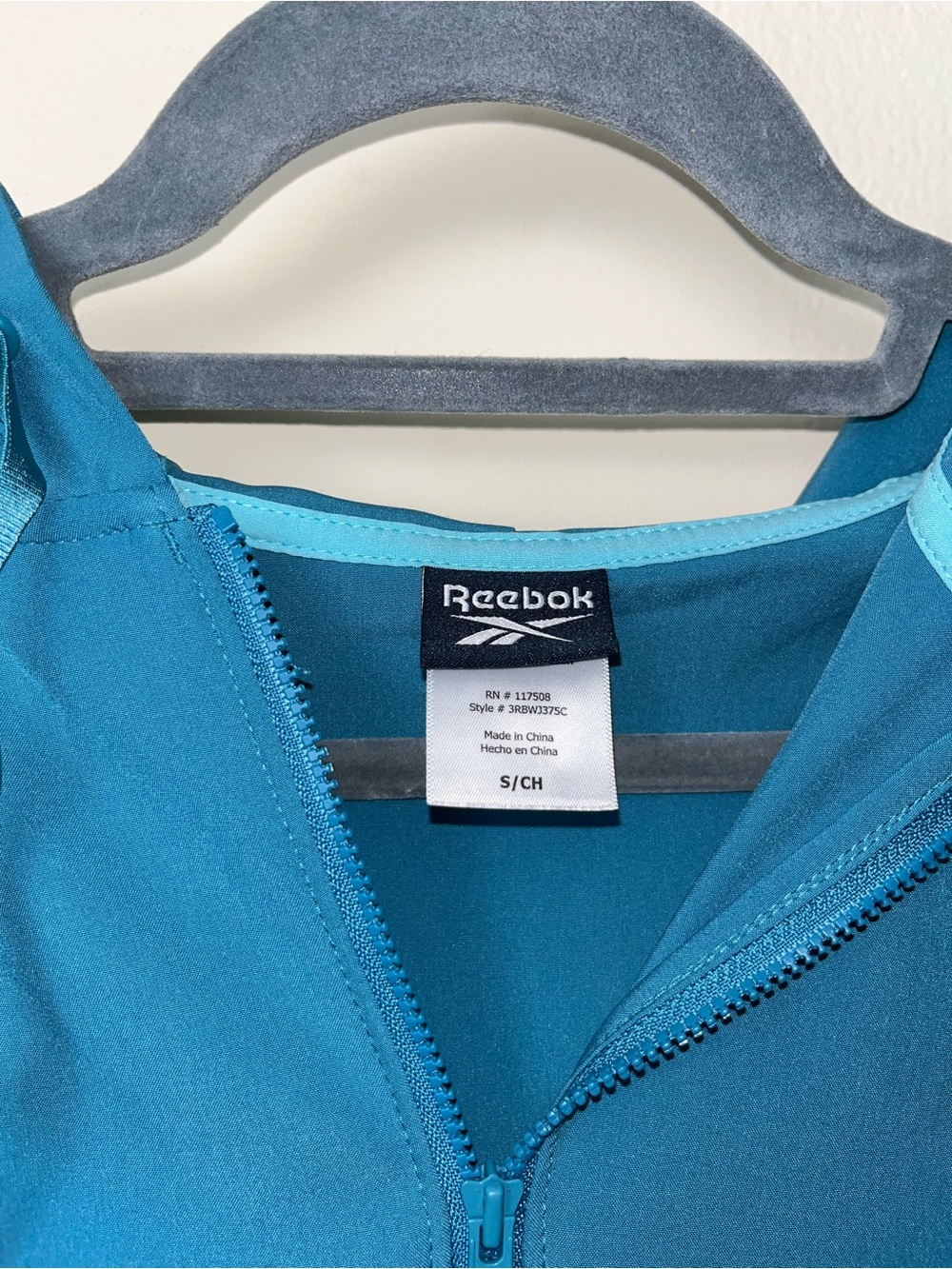 Reebok pullover - Picture 3 of 3